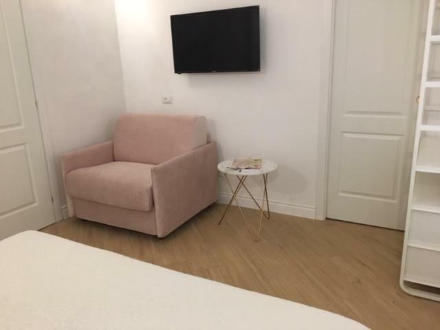 Affreschi A San Pietro Bed & Breakfast Roma Exterior foto